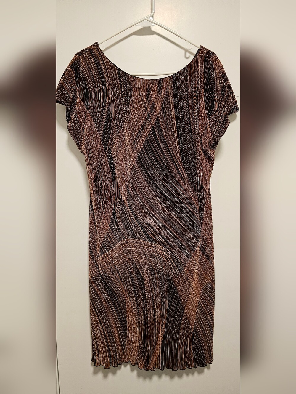 Robbie Bee Size 10 Women's Brown Abstract-line Dress